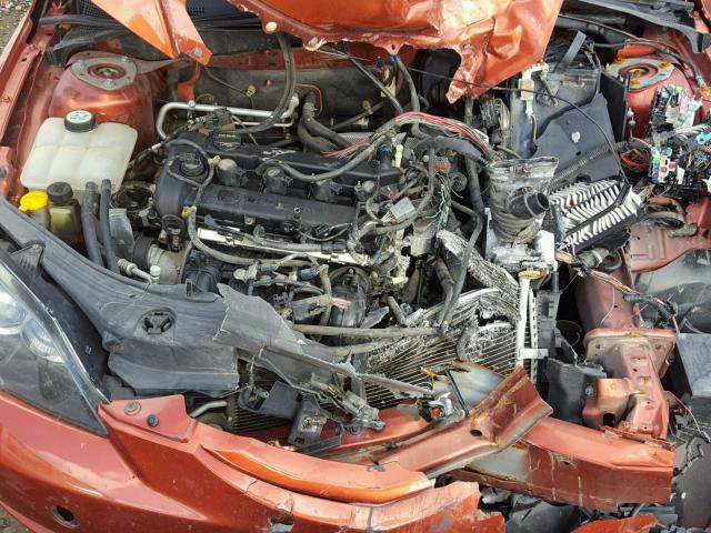 JM1BK343841188808 - 2004 MAZDA 3 HATCHBAC ORANGE photo 7