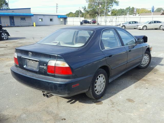 1HGCD5669VA100790 - 1997 HONDA ACCORD EX GREEN photo 4