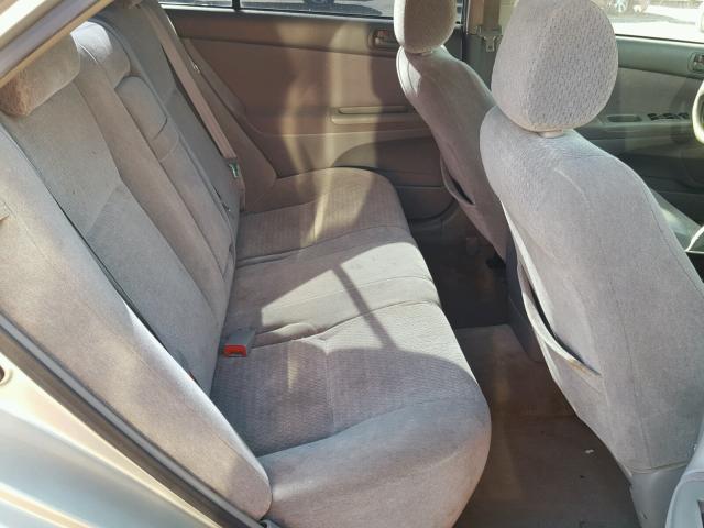 JTDBE32K230179737 - 2003 TOYOTA CAMRY LE 银色 照片 6