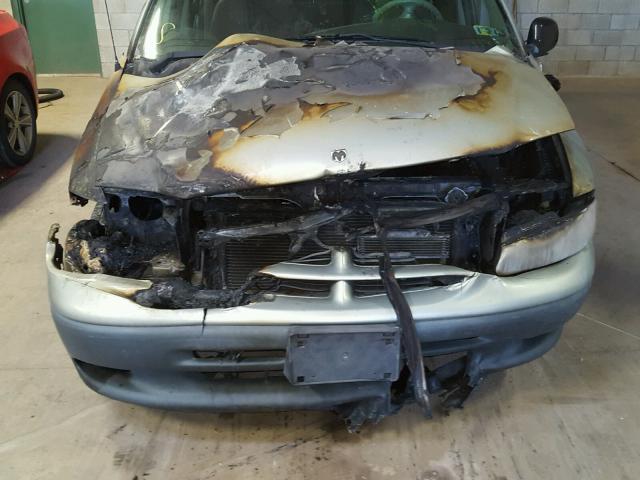 2B4FP2535XR134259 - 1999 DODGE CARAVAN SILVER photo 7