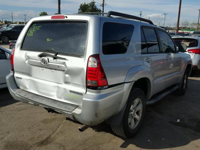 JTEZU14R568050652 - 2006 TOYOTA 4RUNNER SR SILVER photo 4