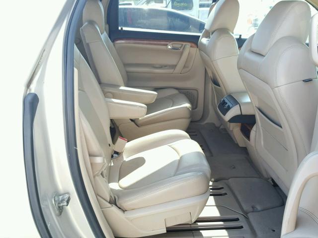 5GZER23DX9J143596 - 2009 SATURN OUTLOOK XR 金色 照片 6