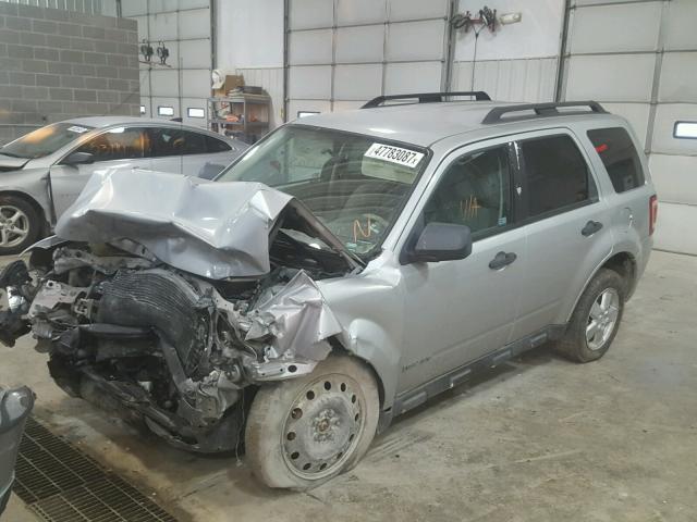 1FMCU03Z78KA07874 - 2008 FORD ESCAPE XLT SILVER photo 2