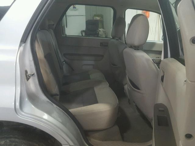 1FMCU03Z78KA07874 - 2008 FORD ESCAPE XLT SILVER photo 6