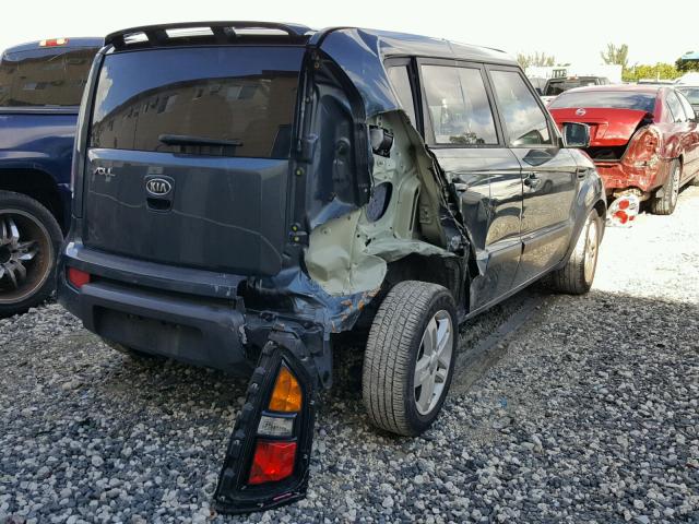 KNDJT2A21B7214724 - 2011 KIA SOUL + GRAY photo 4