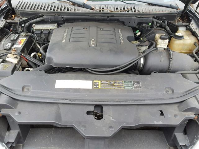 5LMFU28R94LJ23581 - 2004 LINCOLN NAVIGATOR Czarny zdjęcie 7