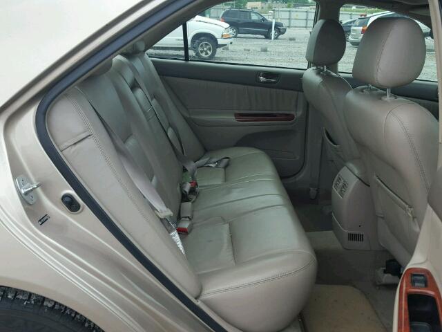 4T1BE32K44U818710 - 2004 TOYOTA CAMRY LE 金色 照片 6
