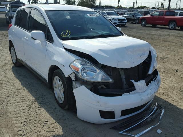 3N1BC1CP2BL402058 - 2011 NISSAN VERSA S WHITE photo 1