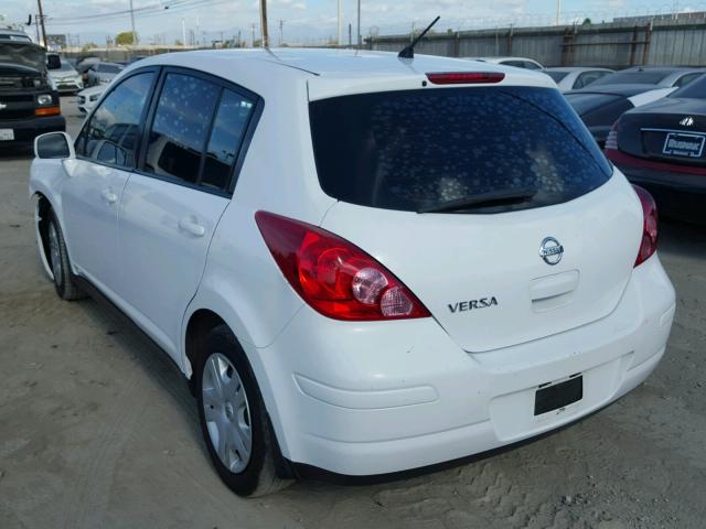 3N1BC1CP2BL402058 - 2011 NISSAN VERSA S WHITE photo 3