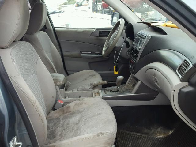 JF2SHAAC6CH408459 - 2012 SUBARU FORESTER 2 BLUE photo 5