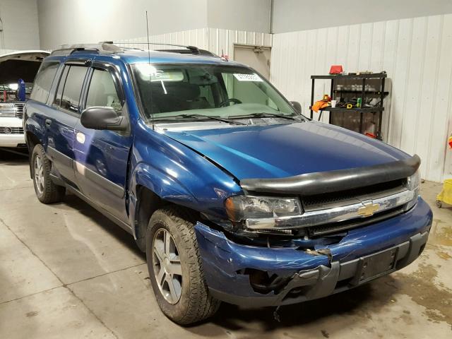 1GNET16S756174140 - 2005 CHEVROLET TRAILBLAZE BLUE photo 1