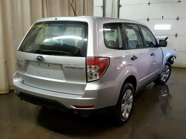 JF2SH6AC2AH732504 - 2010 SUBARU FORESTER 2 SILVER photo 4
