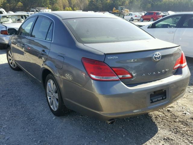 4T1BK36B35U016380 - 2005 TOYOTA AVALON XL GRAY photo 3