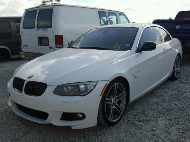 WBADX1C53DJ128580 - 2013 BMW 335 I SULE WHITE photo 2