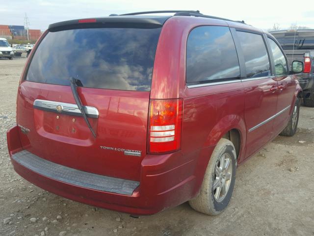 2A8HR54129R598192 - 2009 CHRYSLER TOWN & COU RED photo 4