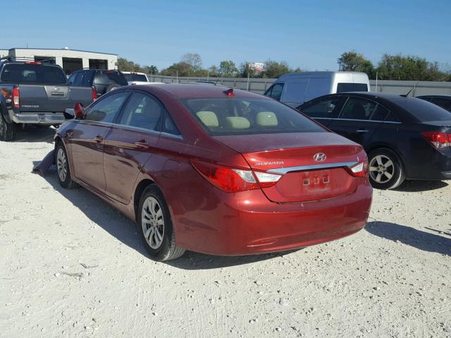 5NPEB4AC1DH564538 - 2013 HYUNDAI SONATA GLS RED photo 3