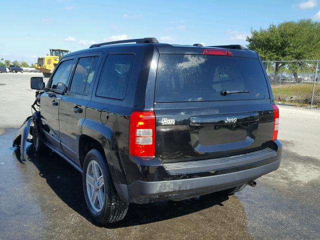 1C4NJPBB5GD561811 - 2016 JEEP PATRIOT SP BLACK photo 3