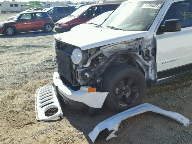 1C4NJRFB8ED507423 - 2014 JEEP PATRIOT LA WHITE photo 9