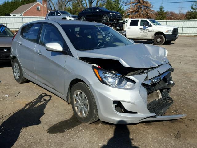 KMHCT5AE1DU073190 - 2013 HYUNDAI ACCENT GLS SILVER photo 1