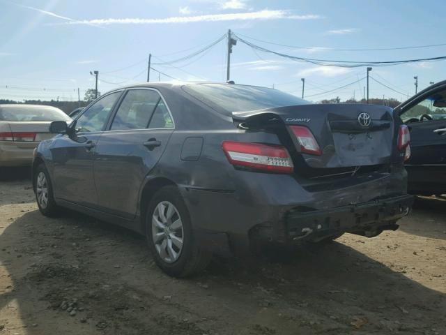 4T4BF3EK0BR102611 - 2011 TOYOTA CAMRY BASE GRAY photo 3