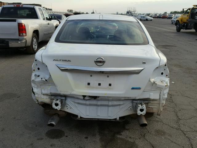 1N4AL3AP4EN352572 - 2014 NISSAN ALTIMA 2.5 WHITE photo 9