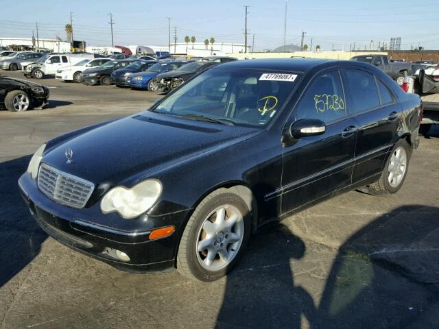 WDBRF61J53A526928 - 2003 MERCEDES-BENZ C 240 BLACK photo 2