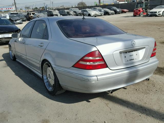 WDBNG70J8YA122497 - 2000 MERCEDES-BENZ S 430 SILVER photo 3