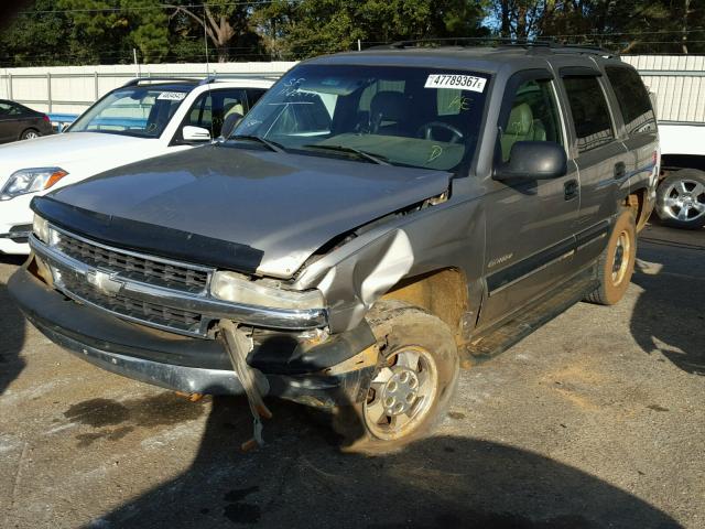 1GNEC13T51R223731 - 2001 CHEVROLET TAHOE C150 SILVER photo 2