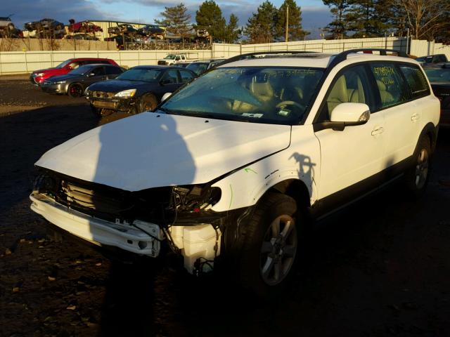 YV4BZ982591060806 - 2009 VOLVO XC70 3.2 WHITE photo 2