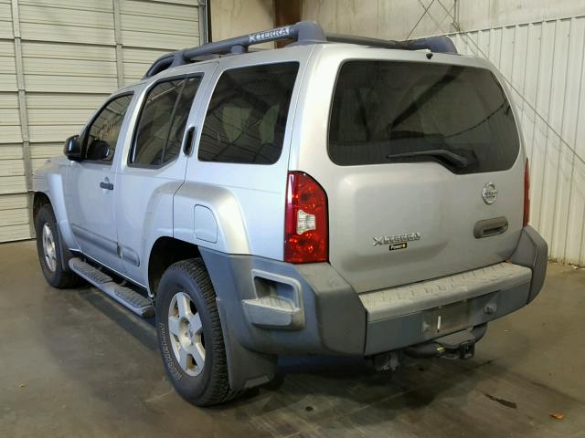 5N1AN08W15C606567 - 2005 NISSAN XTERRA OFF SILVER photo 3