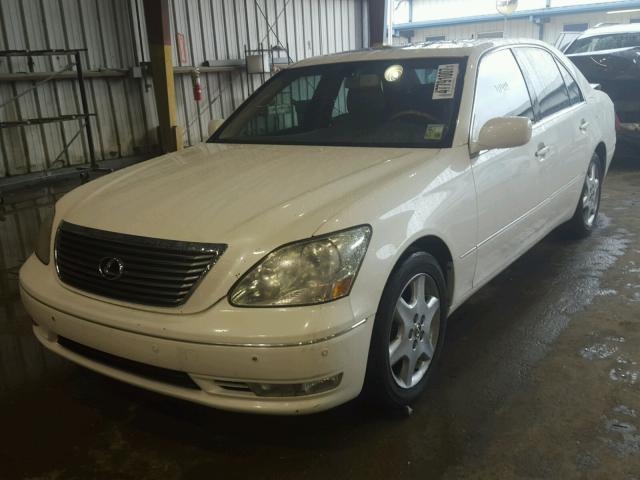 JTHBN36F355007797 - 2005 LEXUS LS 430 WHITE photo 2