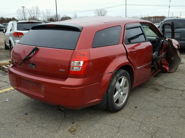 2D4GZ47V26H344837 - 2006 DODGE MAGNUM SXT RED photo 4