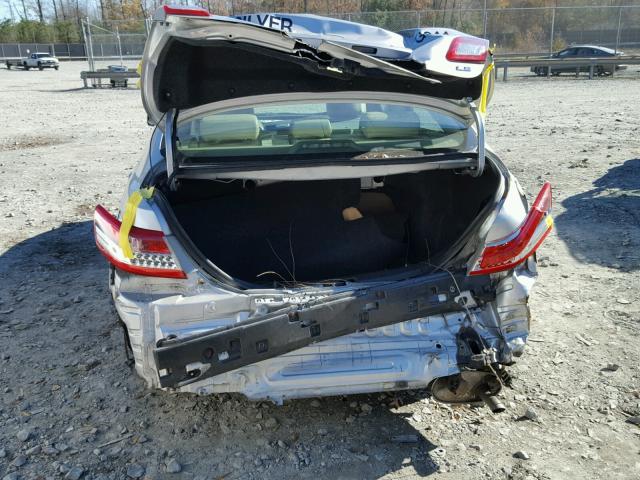 4T1BF3EK4BU699191 - 2011 TOYOTA CAMRY BASE SILVER photo 9