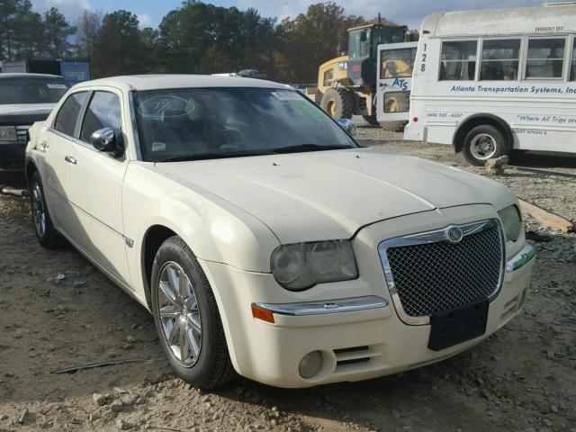 2C3LA63H07H610067 - 2007 CHRYSLER 300C CREAM photo 1