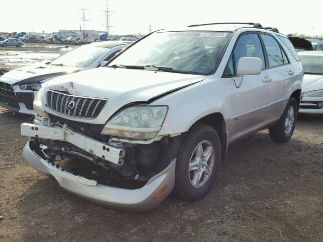 JTJHF10U430299844 - 2003 LEXUS RX 300 WHITE photo 2