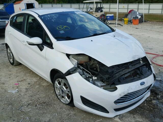 3FADP4EJ3EM160583 - 2014 FORD FIESTA SE WHITE photo 1