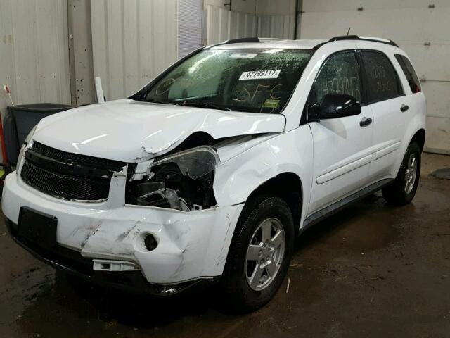 2CNDL23F676060429 - 2007 CHEVROLET EQUINOX LS WHITE photo 2