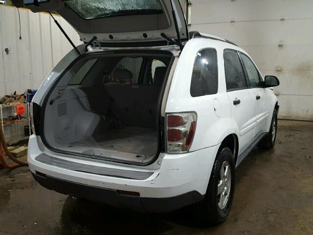 2CNDL23F676060429 - 2007 CHEVROLET EQUINOX LS WHITE photo 4