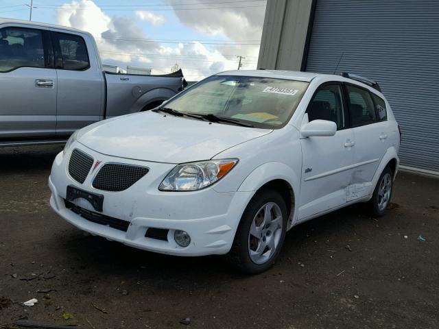 5Y2SM66885Z447885 - 2005 PONTIAC VIBE WHITE photo 2