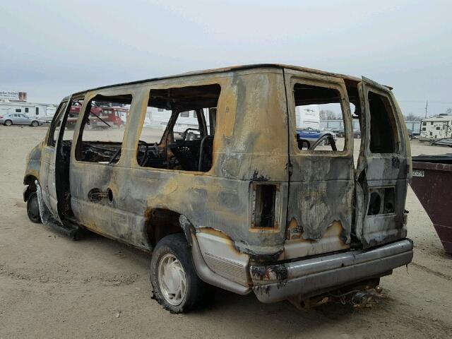 1FDRE14262HA01275 - 2002 FORD ECONOLINE BURN photo 3