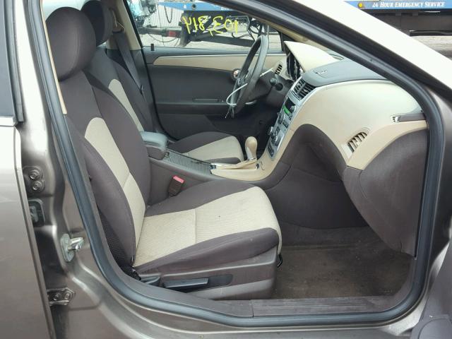 1G1ZB5EBXAF280140 - 2010 CHEVROLET MALIBU LS 棕色 照片 5