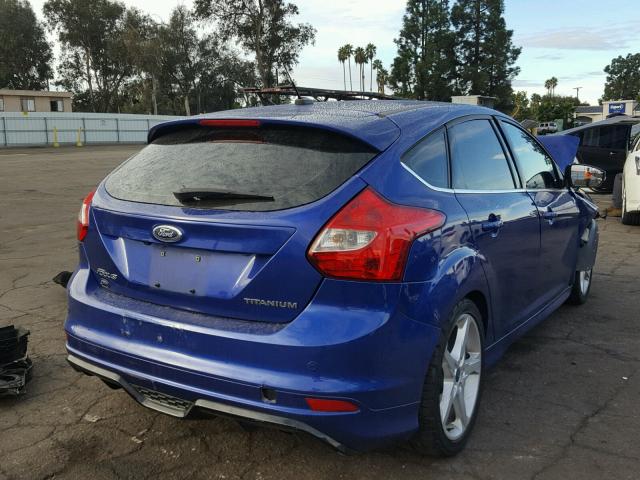 1FADP3N29EL375017 - 2014 FORD FOCUS TITA BLUE photo 4