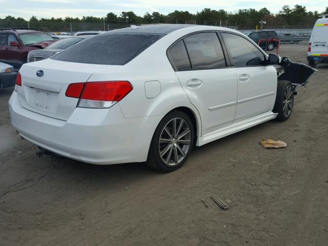 4S3BMBH69E3026748 - 2014 SUBARU LEGACY 2.5 WHITE photo 4