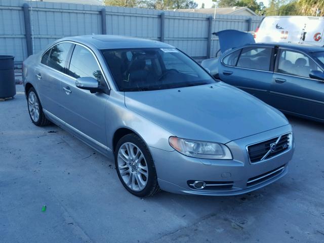 YV1AH852471020823 - 2007 VOLVO S80 V8 SILVER photo 1