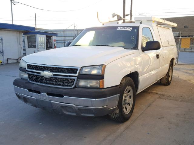 1GCEC14X97Z148454 - 2007 CHEVROLET SILVERADO WHITE photo 2