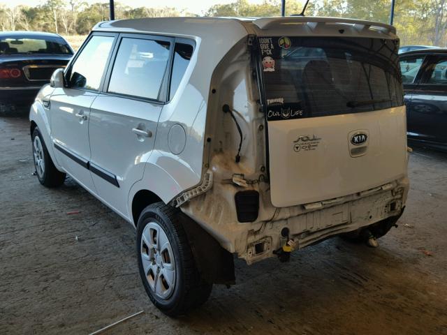 KNDJT2A59C7412754 - 2012 KIA SOUL WHITE photo 3