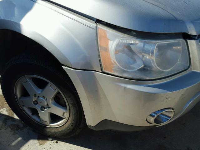 2CKDL73F076007638 - 2007 PONTIAC TORRENT SILVER photo 9