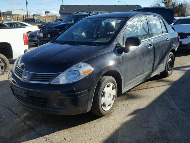 3N1BC11E78L389415 - 2008 NISSAN VERSA S BLACK photo 2