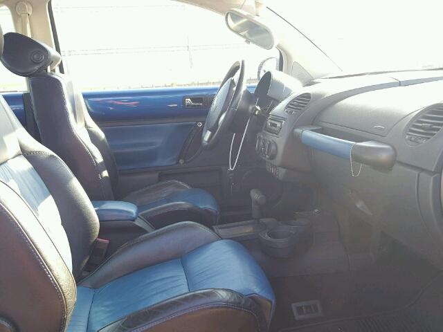 3VWCD21C03M440403 - 2003 VOLKSWAGEN NEW BEETLE 蓝色 照片 5