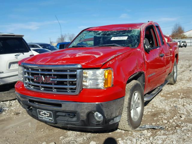 1GTEK29099Z131547 - 2009 GMC SIERRA K15 RED photo 2